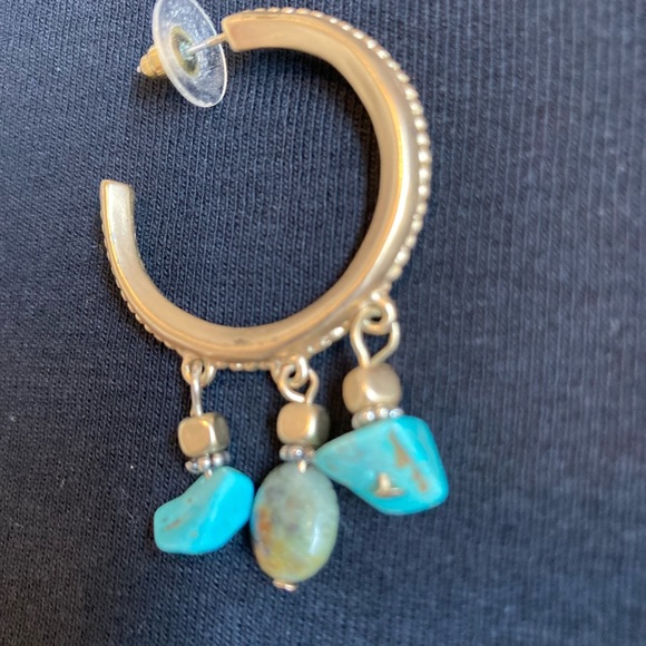 Gold and turquoise long necklace with earrings. Great condition - Picture 6 of 9